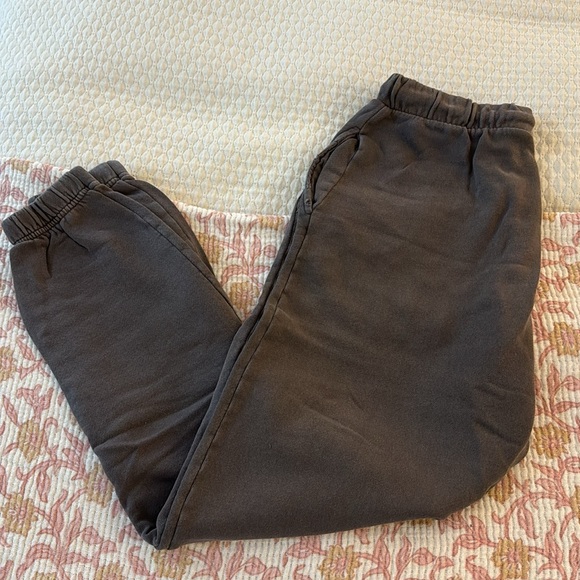 “Hey, Look At Me I’m Your Perfect Sweat Set” Zara Sweat Set - Picture 3 of 6